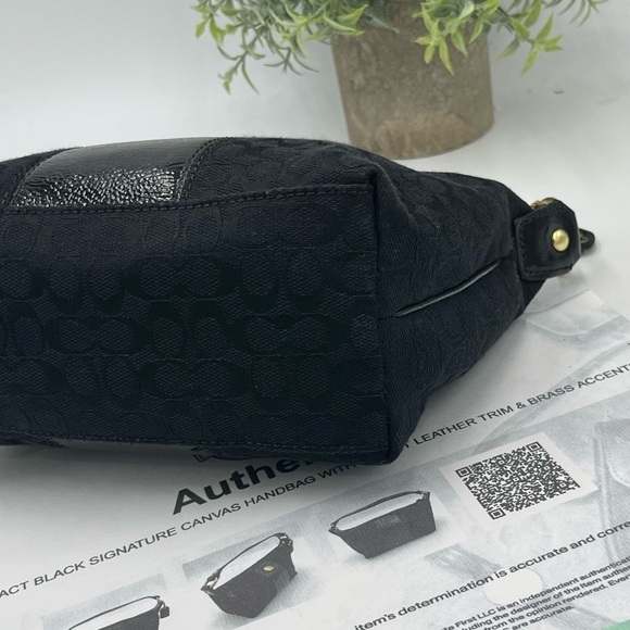 Authenticated Coach Black Jacquard signature Print Ergo Mini Small Purse 41066 - Picture 14 of 16